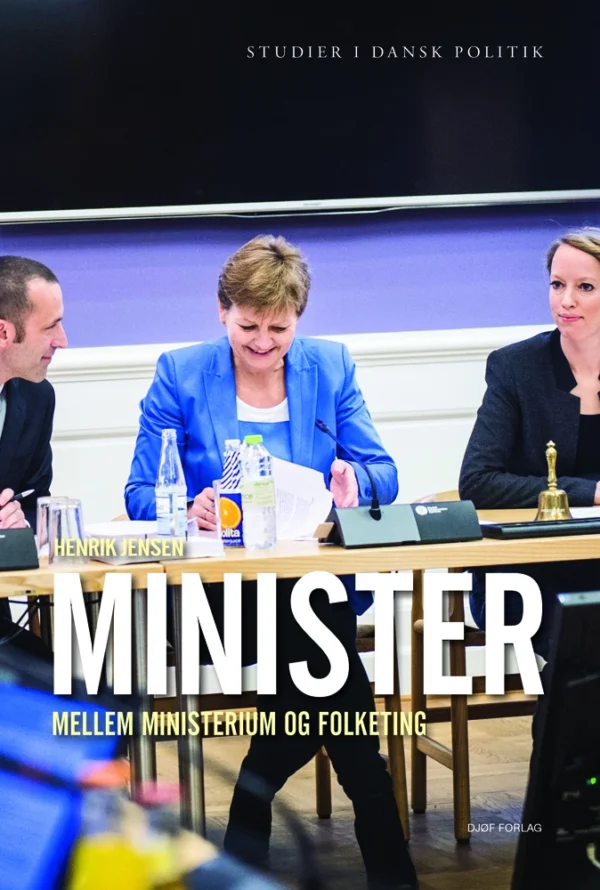 Minister  -  mellem ministerium og Folketing