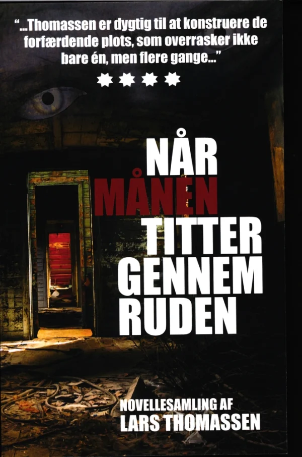 Når månen titter gennem ruden